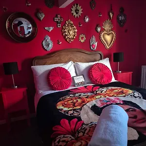 fridas-cottage-whitby.yorkshirehotels.net/